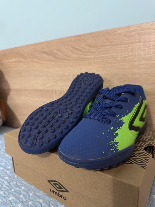 Детски стоножки за футбол