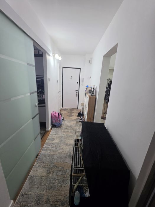 Vand apartament 3 camere decomandat