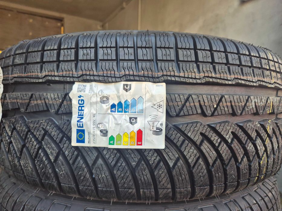 4 Anvelope M+S IARNA - 235/45/19 - Michelin Alpin PA4 OEM Mercedes GLA - NOU - DOT 2020 !