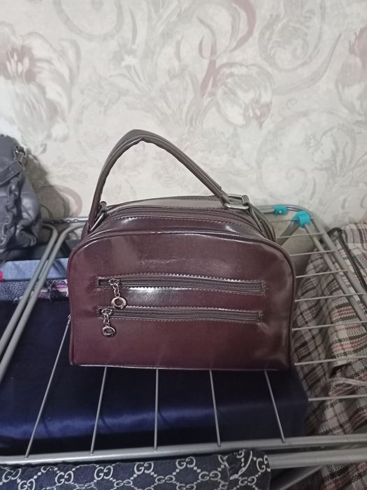 Продам сумку новая
