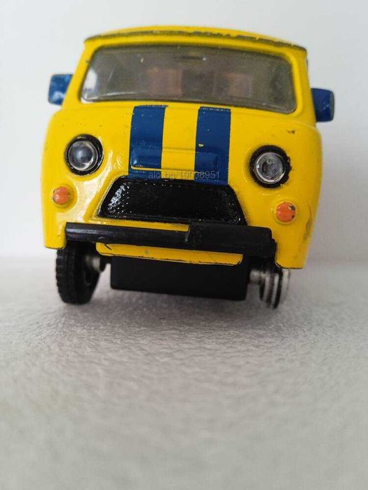 Кола Количка УАЗ Буханка Автобус London bus Играчка