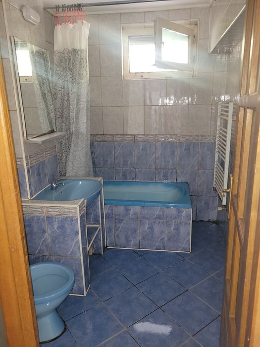 Vand apartament decomandat 2 camere