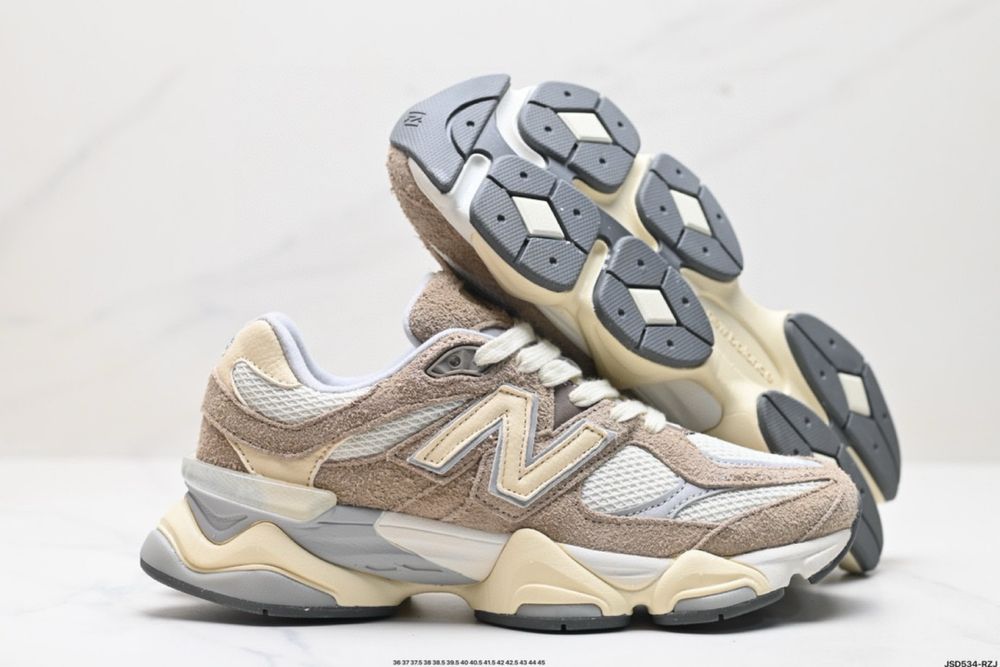 New Balance 9060 - Driftwood
