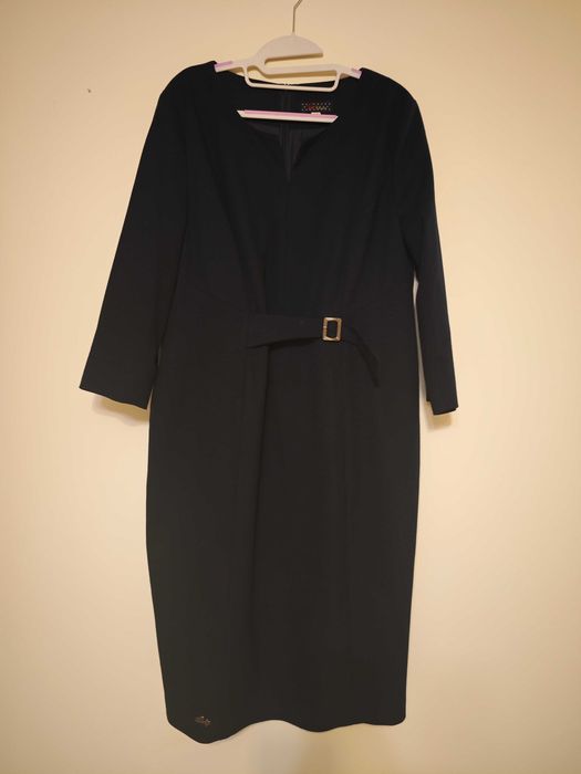 Есенни рокли размер 48 50 52 рокля Lucy Comma Suzi черна синя