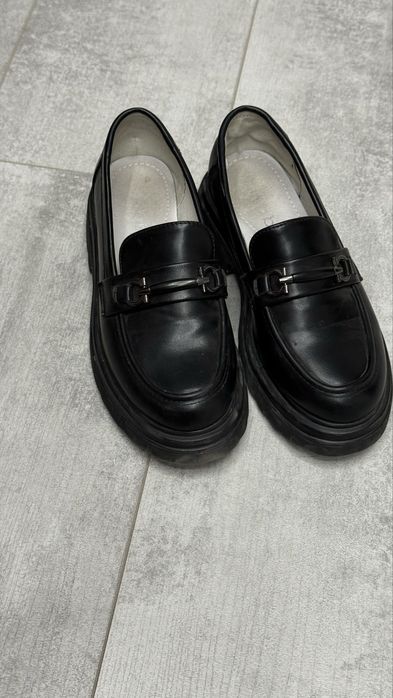 Туфли для девочки,школьные