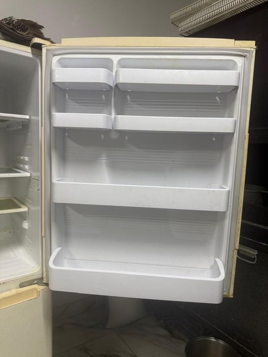 Холодильник на зап части