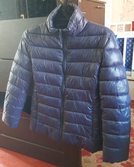 Продам куртку осень-весна