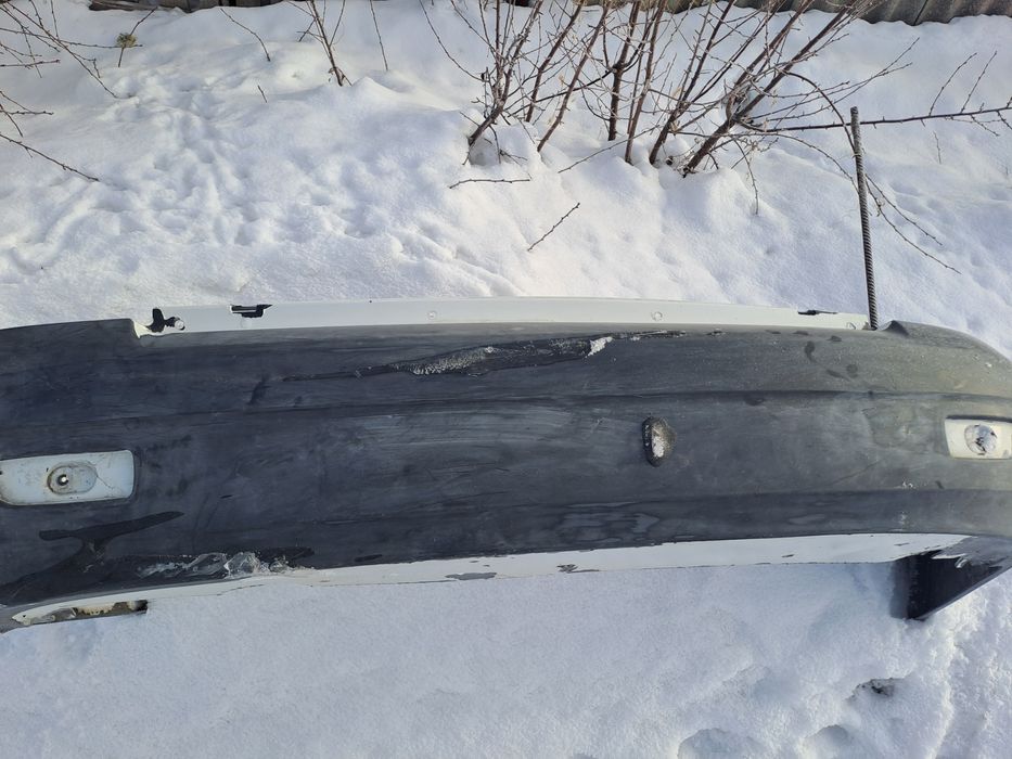 Продаю б/у бампера