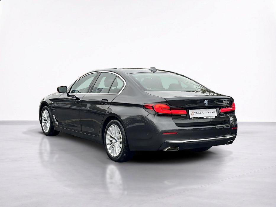 BMW Seria 5 2022 — imagine 3
