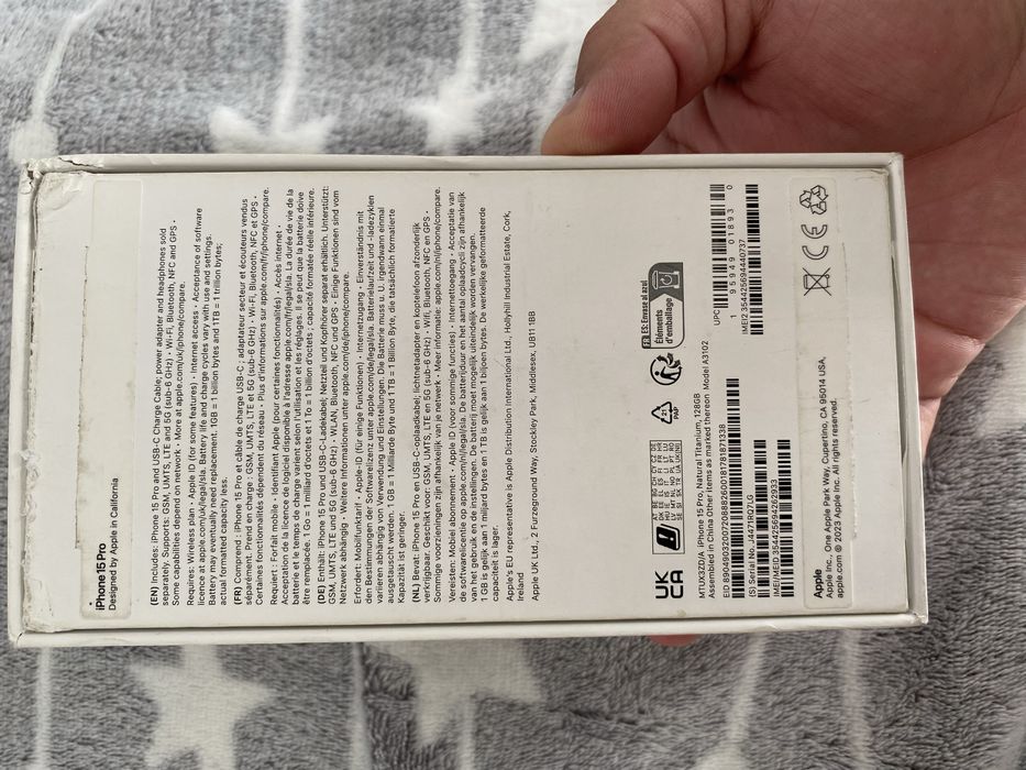 Iphone 15 pro 128 gb