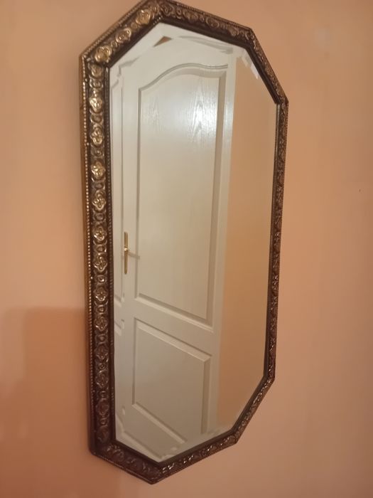 Oglinzi diferite modele