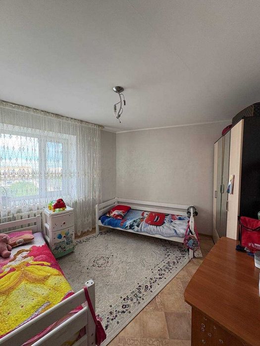 Продам 4х комн кв Абилкайыр хана