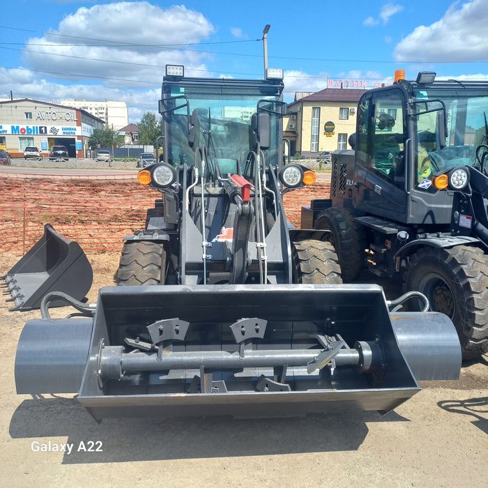 Продам погрузчики 928