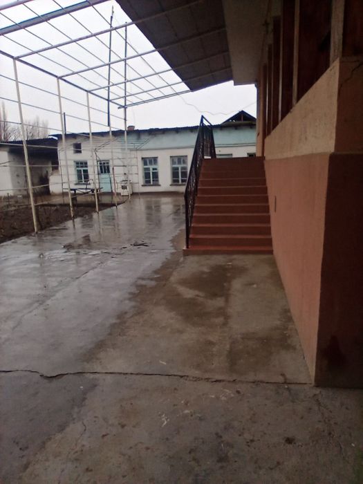 Уй сотилади 25 сотых срочно не спеша