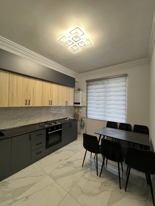 Своя Продается Квартира Новостиройка 3/6/8 . Улица Мукимий Хамза