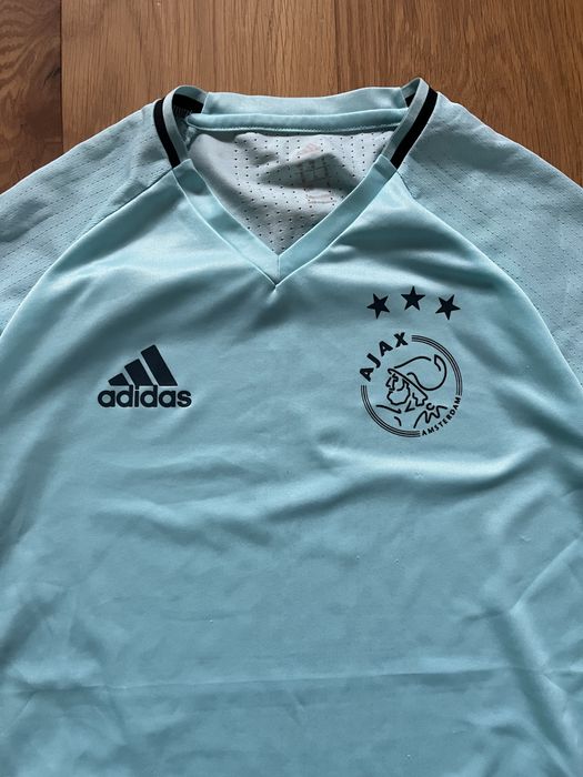 Тениска Ajax Training