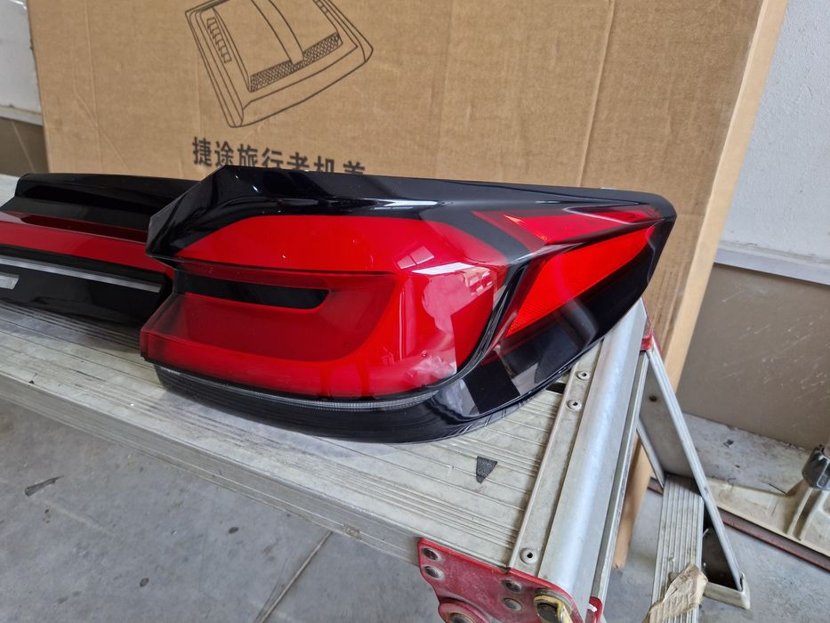 Задний фонарь BMW G30