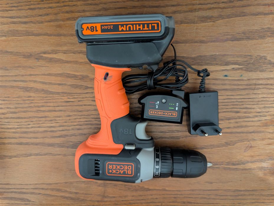 Autofiletanta  Black + Decker