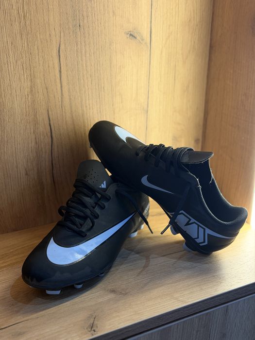 Бутсы Nike mercurial
