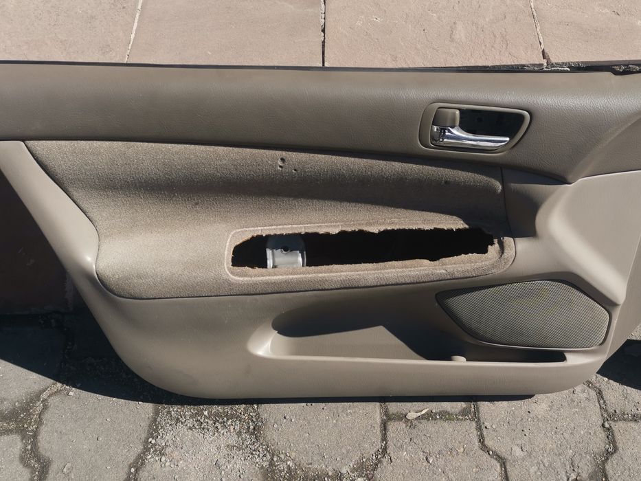 Дверные карты камри 30