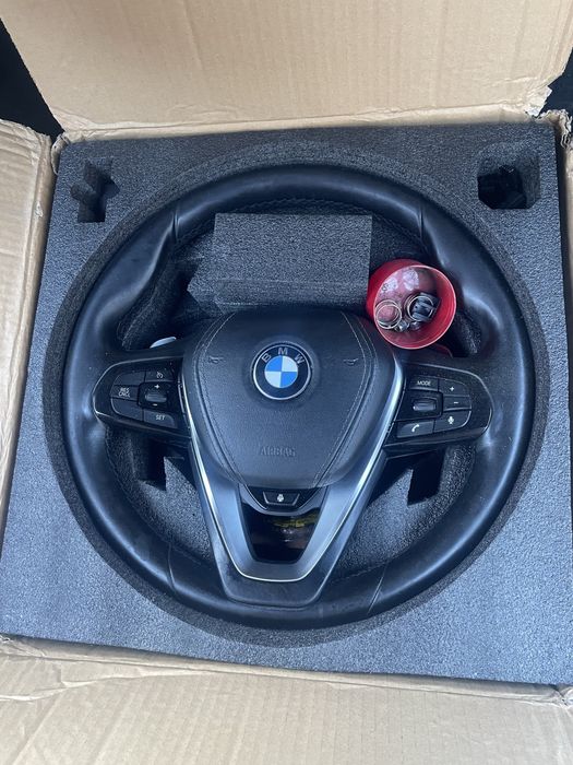 Продам руль оригинал