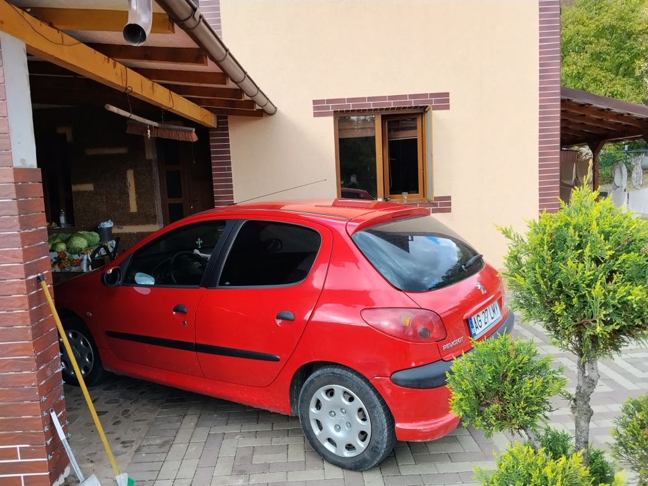 PEUGEOT 206 2008 — imagine 2