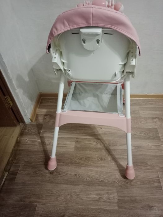 Детский стульчик трансформер для девочки.