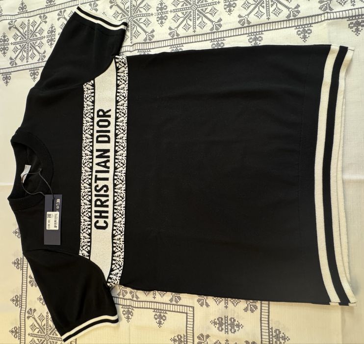 Christian Dior-Оригинална чисто нова мъжка тениска М размер