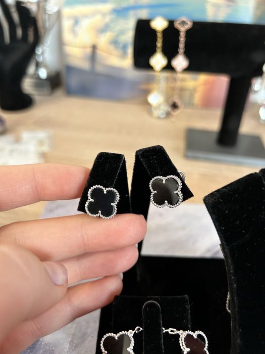 Set Van Cleef cu Cercei, colier si Bratara, otel inoxidabil