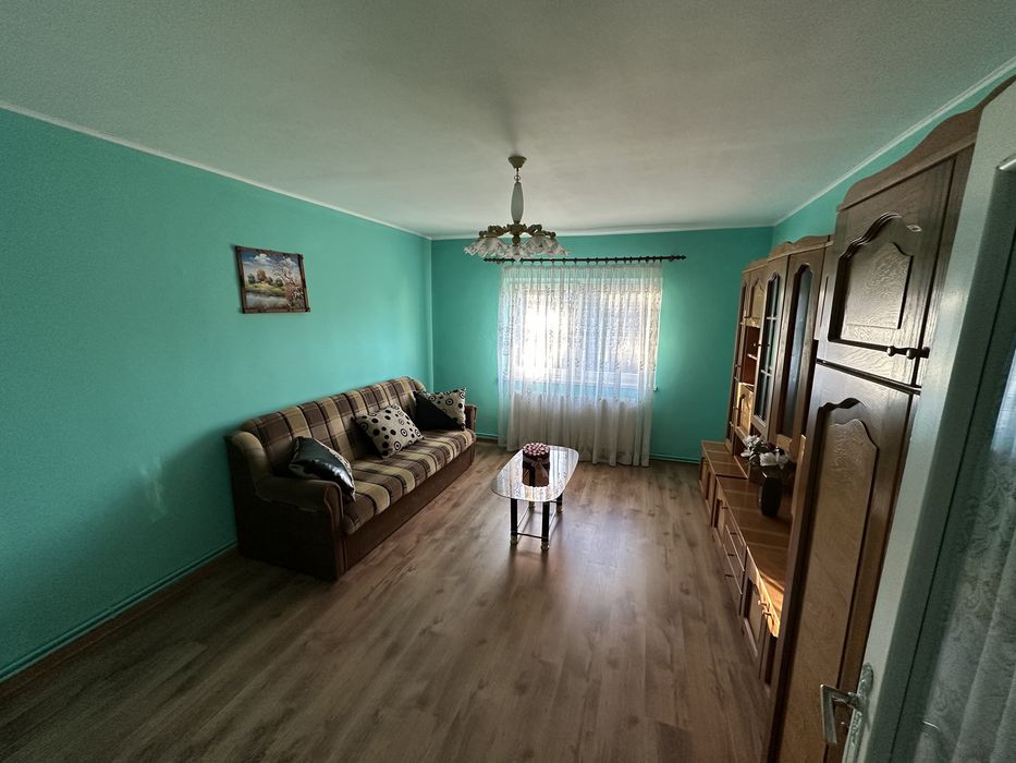 Apartament 4 camere decomandat, Bld.Unirii – Făgăraș, etaj 2 / 4
