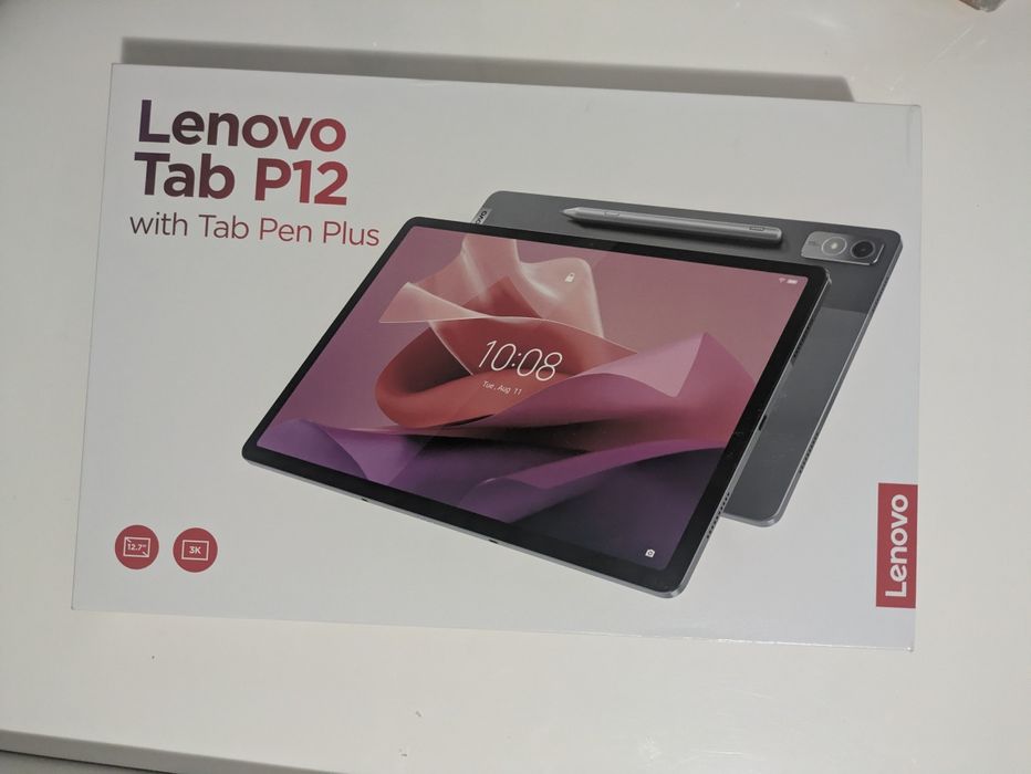 Tabletă în stare excelentă, utilizată puțin
