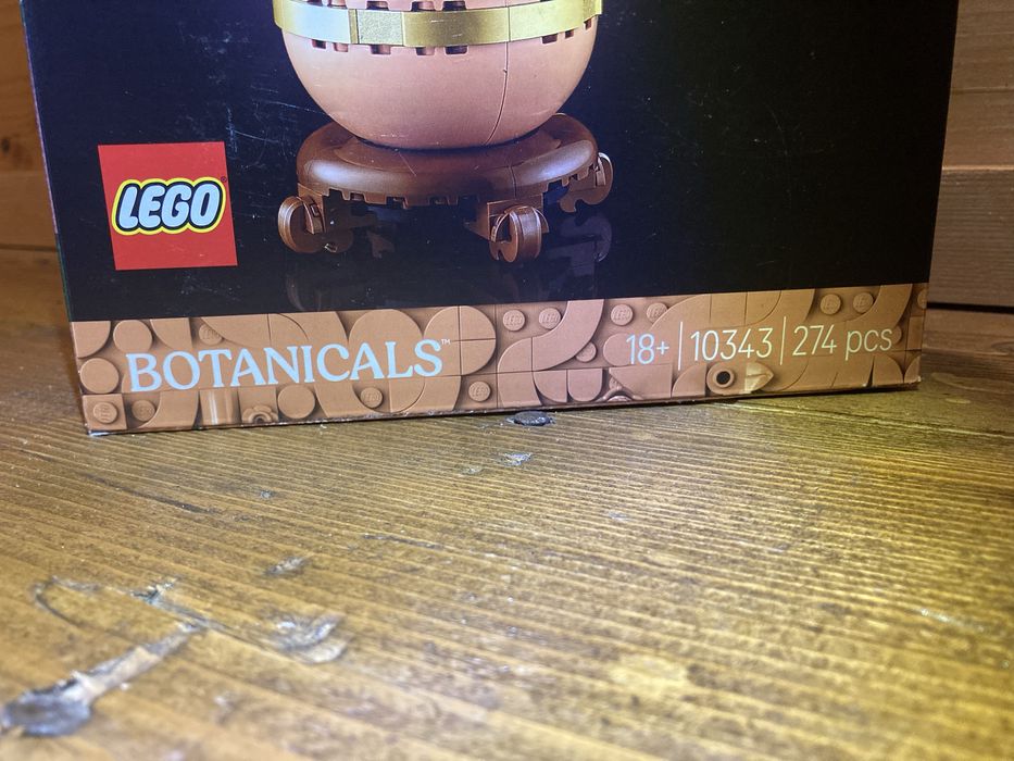 Seturi Lego Botanicals  Crizantemă și Orhidee