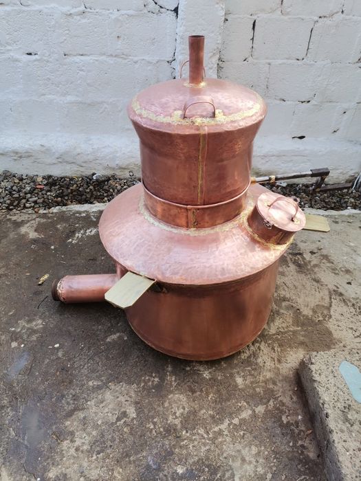 Vand cazane de tuica din cupru alimentar are 120l