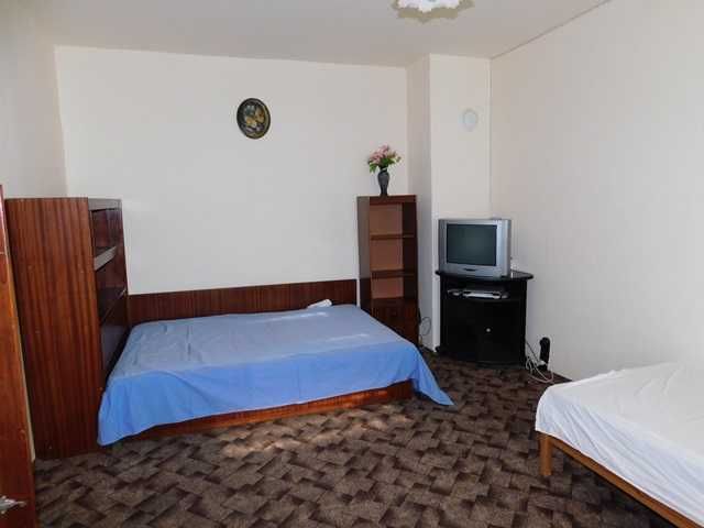 Продава се Двустаен апартамент в Търговище, Център - 65 кв.м за 1177 €/кв.м - Снимка #4