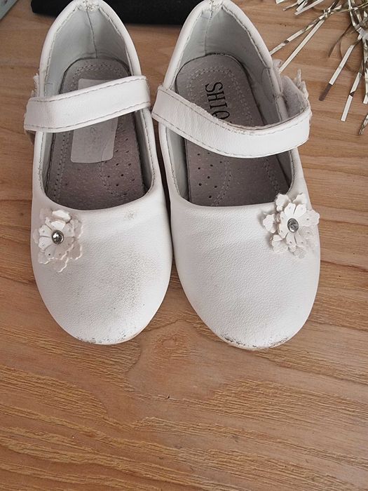 Нови детски обувки + 1 чифт подарък