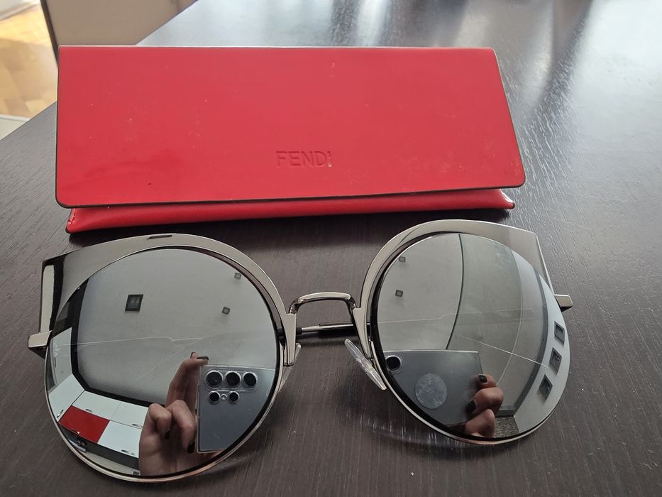 Оригинални слънчеви очила Fendi
