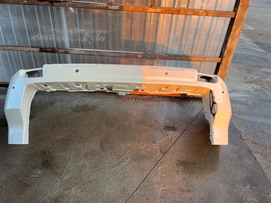 Бампер задний Прада 150 оригинал