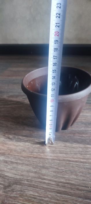 Продам  горшки для цветов
