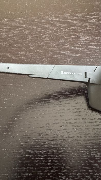 Продавам очила за колоездене Scott