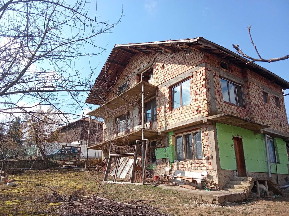 Продава се Къща в Априлци - 184 кв.м за 186 €/кв.м - Снимка #4