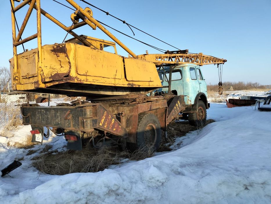 Автокран МАЗ полный разбор