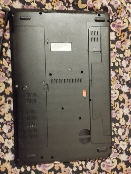 Acer E1-571G noutbuk