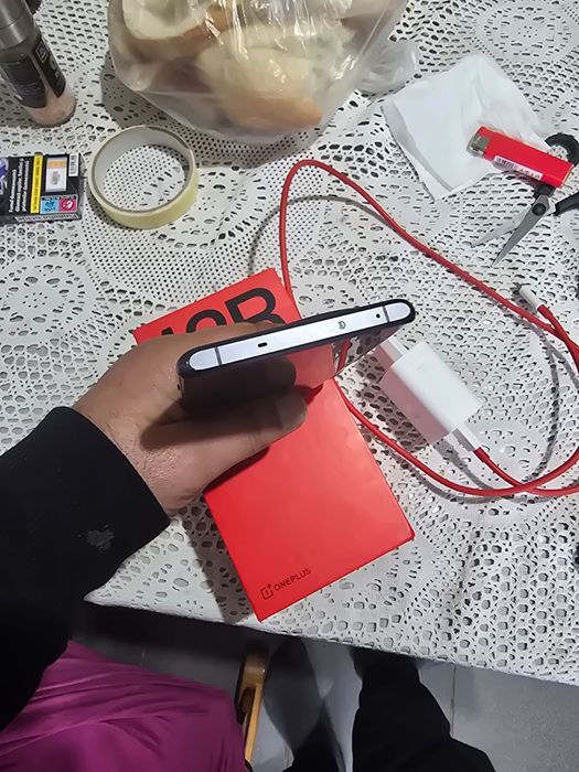 Oneplus 12 R, 16gb RAM cu 266 GB stocare