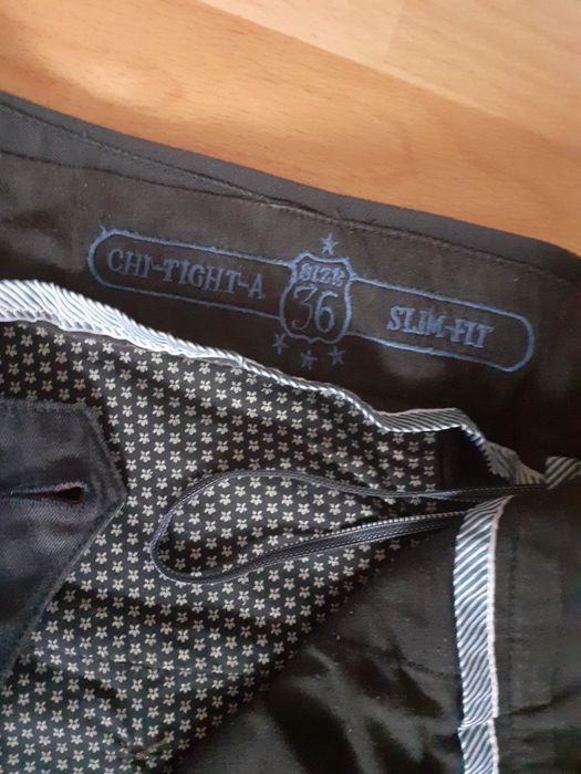 Ptr.bărbați,pantaloni bbc 100%,marca Diesel,originali.