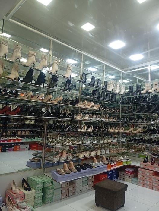 Продаётся магазин калхоз бозор