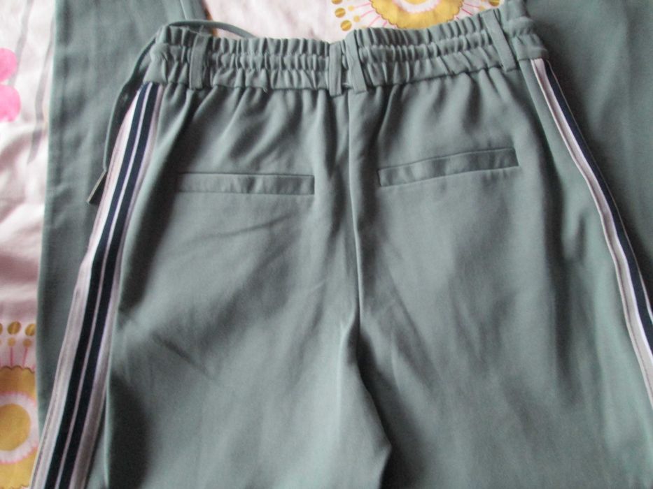 pantaloni verzi sport dame OnLy XS