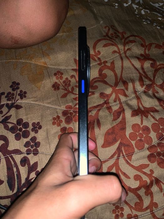 5G phone Up na dobro
