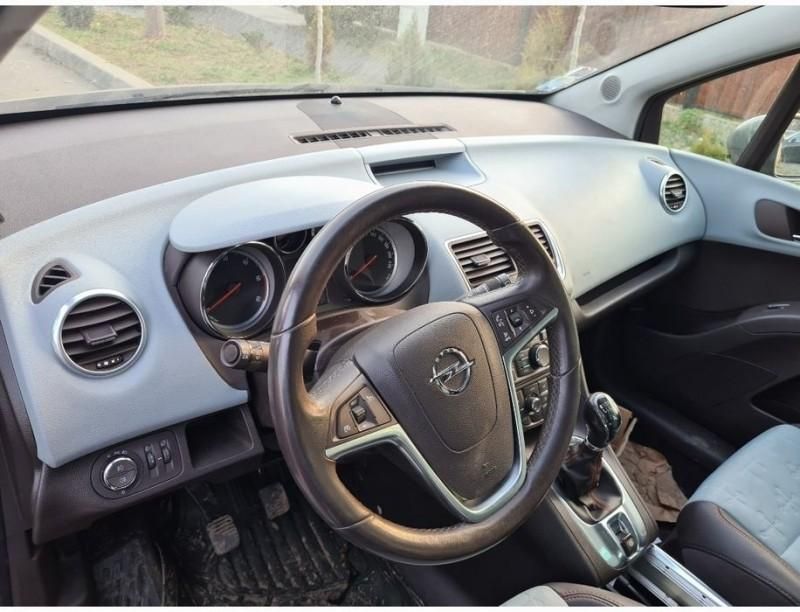 Dezmembrez Opel Meriva B 1.7 cdti facelift flexfix suport bicicleta Op