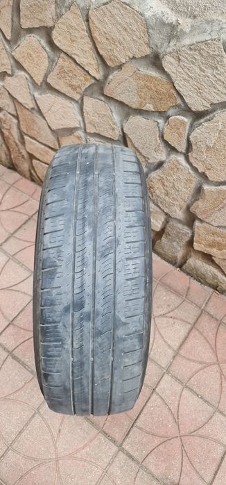 Все сезонни гуми за бус