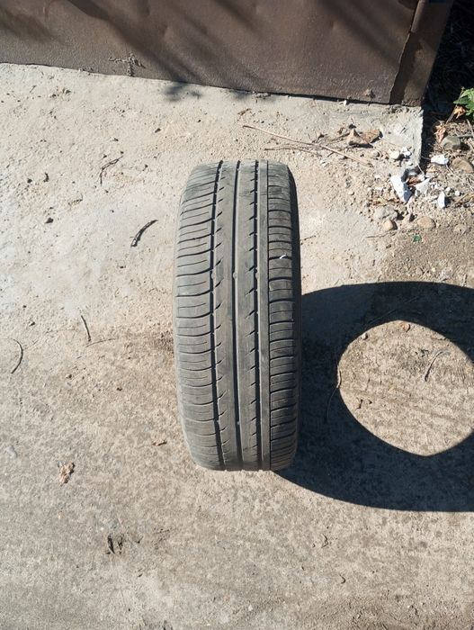 Продам резину б/у